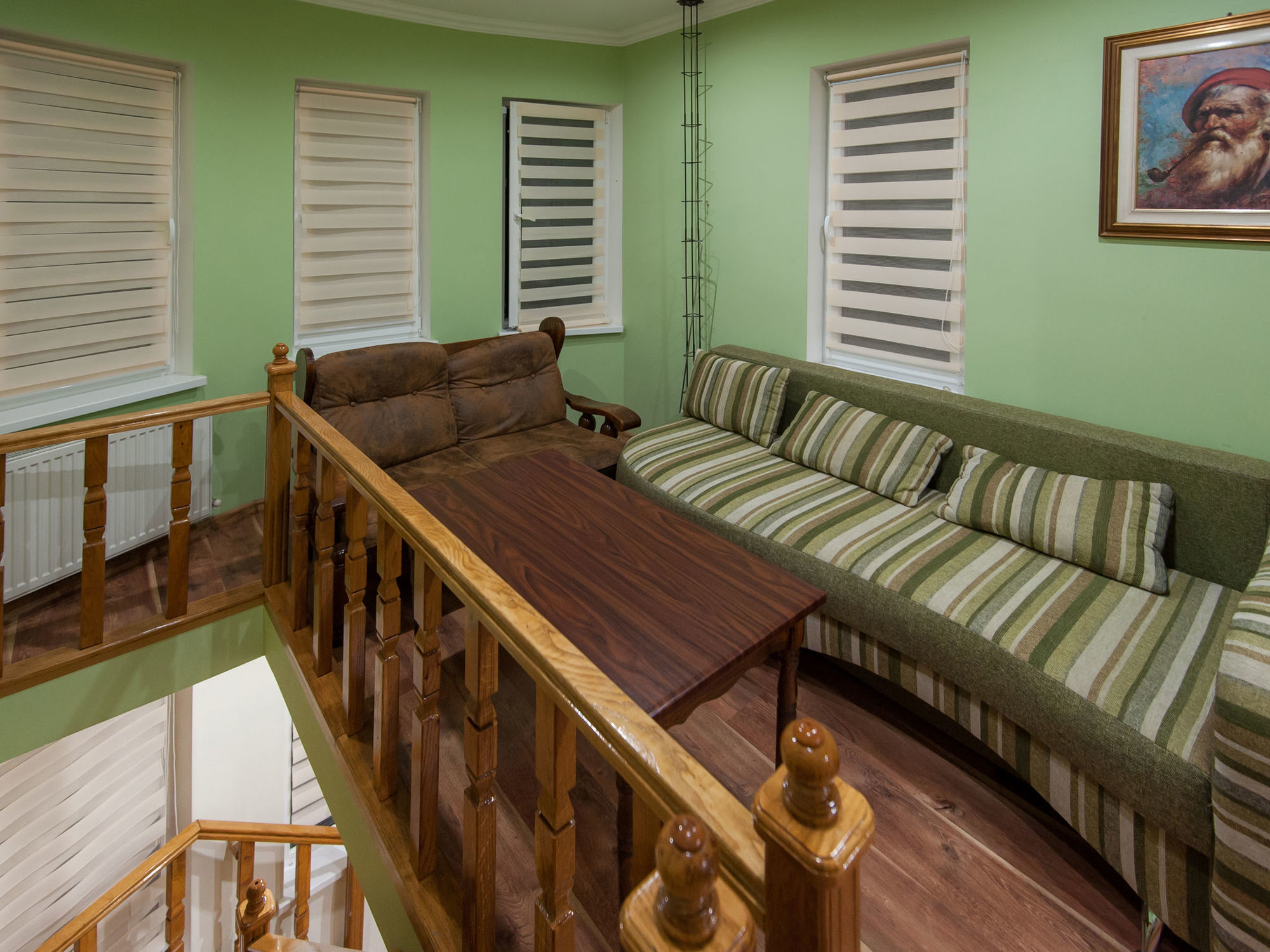 Like Hostel Chernivtsi Ngoại thất bức ảnh